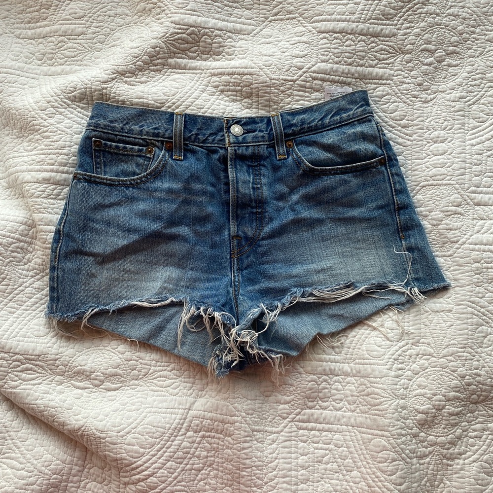 Levi’s jeans shorts